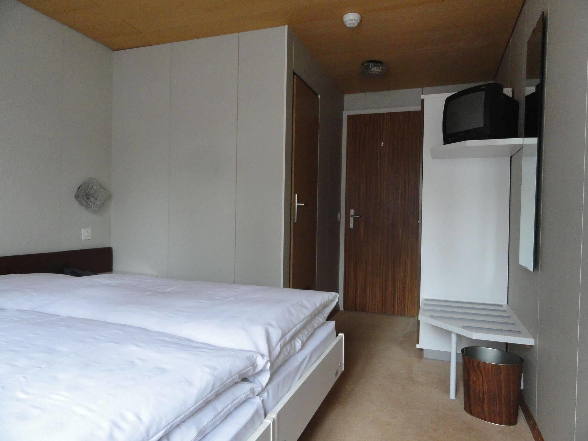 Hotel Alpenruhe - Vintage Design Hotel เวงเงน ภายนอก รูปภาพ